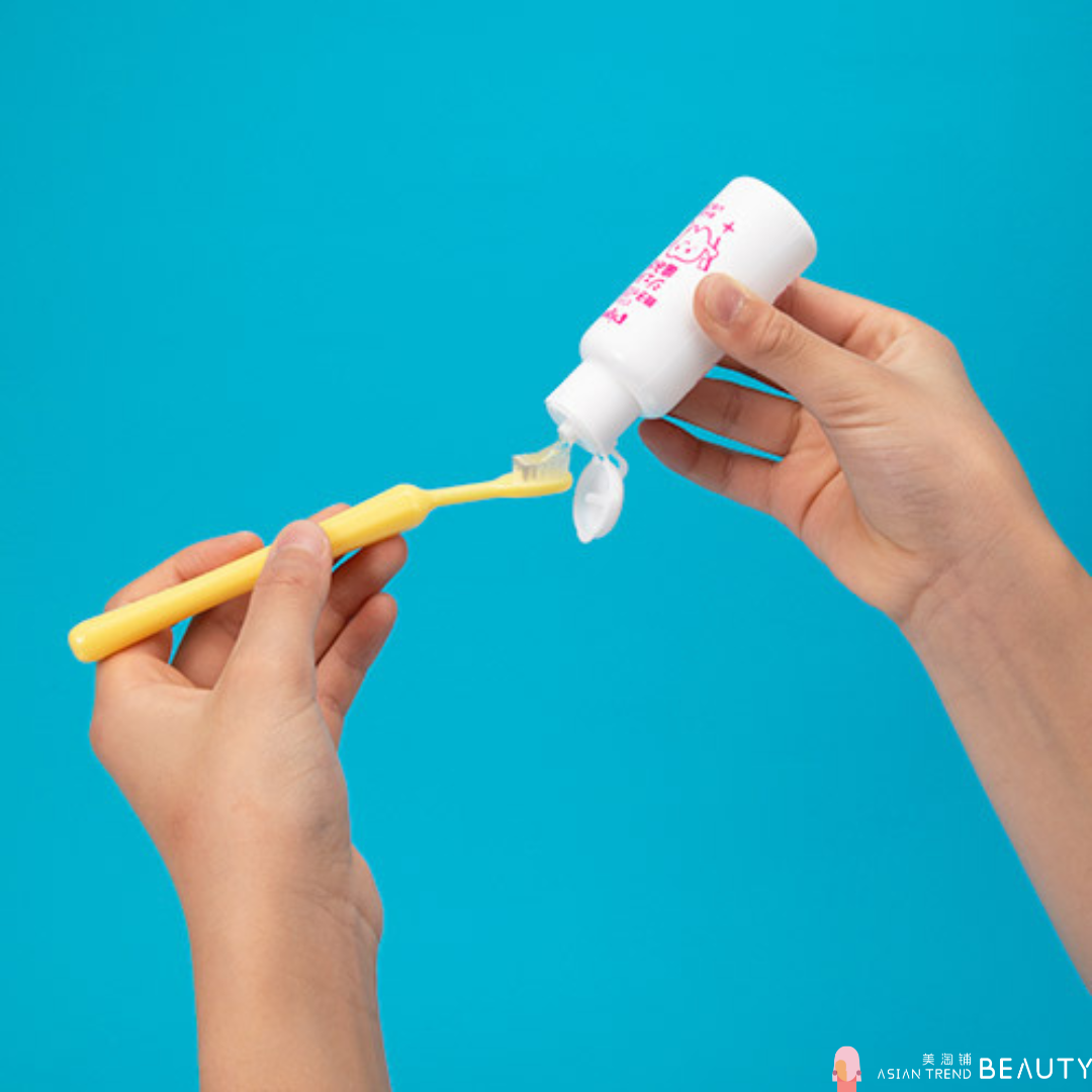 Pigeon Baby Gel Toothpaste Strawberry Flavor 40ml