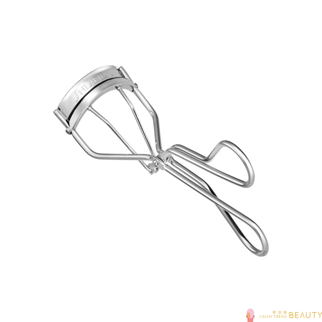 Shiseido Waza Eyelash Curler With 1 Replacement Rubber